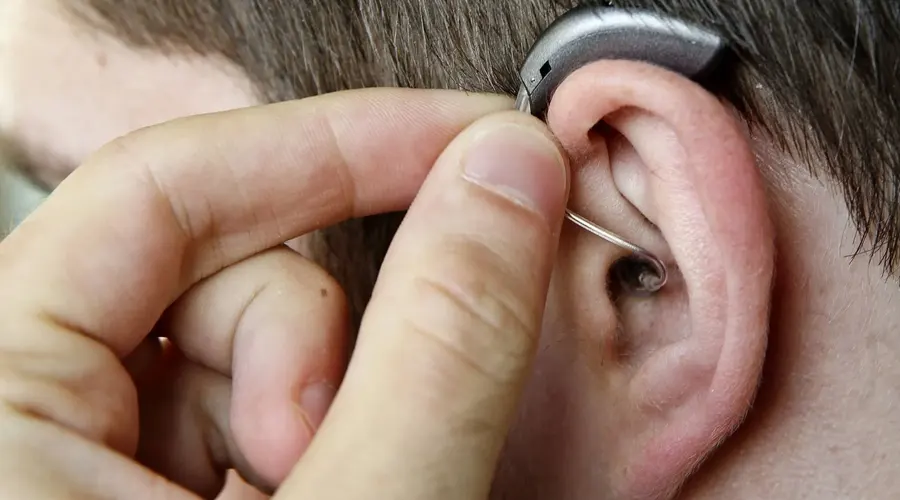 های سمعک در زرین شهر خرید سمعک در زرین شهر با راهنمایی تخصصی و قیمت مناسب راهنمای استفاده از سمعک در زرین شهر برای افراد مسن