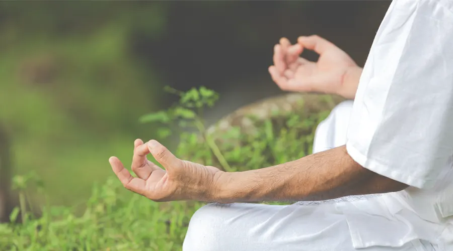 peaceful meditation for ear health پیشگیری از کم شنوایی با مدیتیشن : راهی علمی و طبیعی برای حفظ سلامت شنوایی صداهای محیطی طبیعی برای تقویت پردازش صوتی